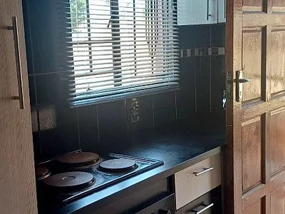 3 Bedroom House For Sale in Pretoria - img