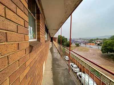 2 Bedroom Apartment For Sale in Pretoria - BUgh.webp