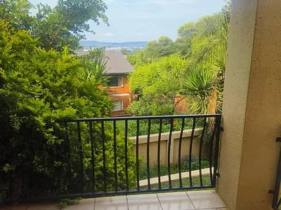 2 Bedroom Apartment To Rent in Pretoria - UgXf.webp