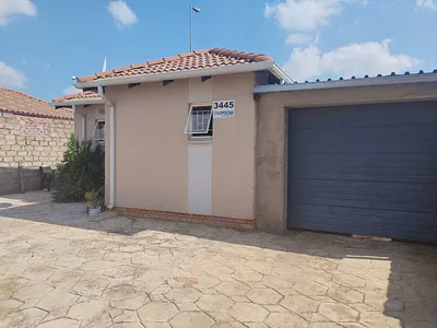3 Bedroom House For Sale in Pretoria - 4hvA.webp