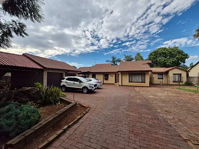 3 Bedroom House For Sale in Pretoria - hVGx.webp