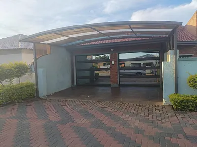 3 Bedroom House For Sale in Pretoria - u2kb.webp