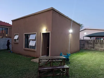 1 Bedroom House To Rent in Pretoria - keZy.webp