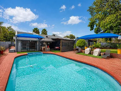 4 Bedroom House For Sale in Pretoria - 9Upo.webp