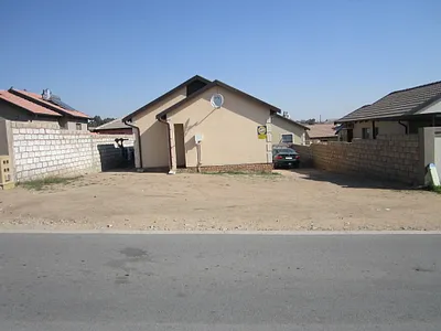 2 Bedroom House For Sale in Midrand - 8FRU.webp