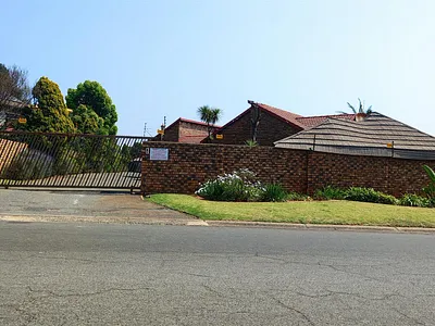 3 Bedroom House For Sale in Kempton Park - AJW2.webp