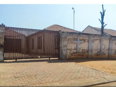 3 Bedroom House For Sale in Kempton Park - img