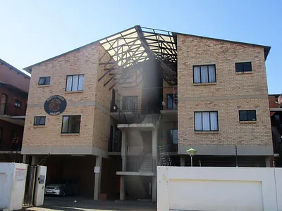 2 Bedroom Apartment For Sale in Kempton Park - img