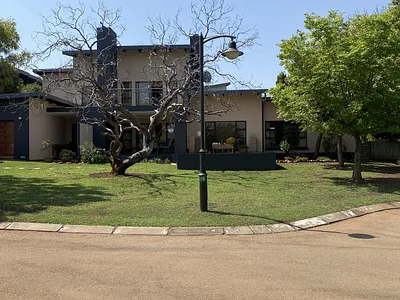 4 Bedroom Townhouse For Sale in Hartbeespoort - img