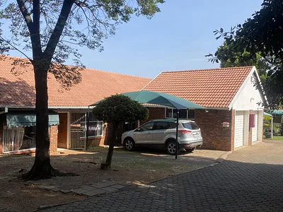 2 Bedroom House For Sale in Brits - img