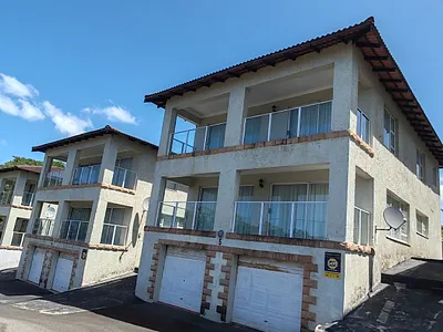 3 Bedroom Apartment For Sale in Margate - xutd.webp