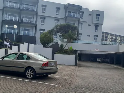 2 Bedroom Apartment For Sale in Margate - c1WB.webp