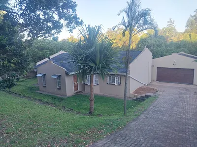 6 Bedroom House For Sale in Margate - 8OuL.webp