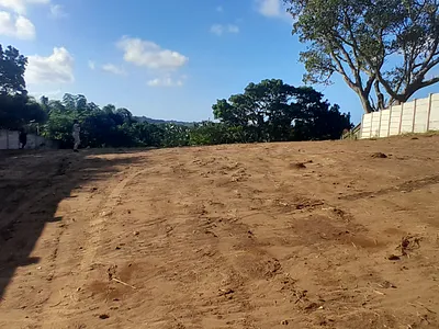 Vacant Land For Sale in Margate - img