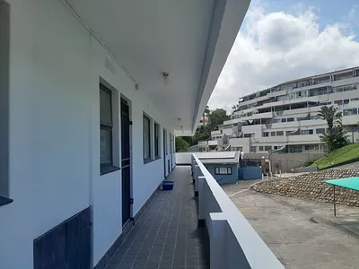2 Bedroom Apartment For Sale in North Beach, Margate - dXpt.webp