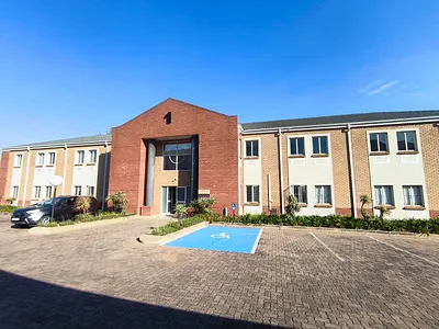 Commercial Property To Rent in Midrand - ZtHV.webp