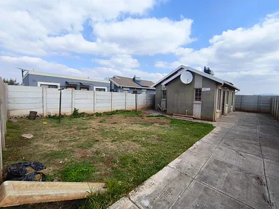 3 Bedroom House For Sale in Alberton - O3uW.webp