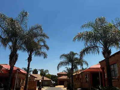 4 Bedroom Townhouse For Sale in Beyers Park, Boksburg - RsDM.webp
