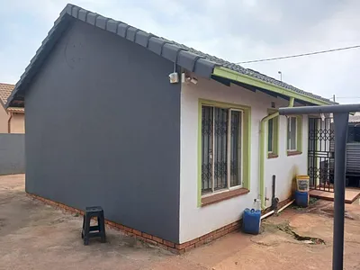 2 Bedroom House To Rent in Boksburg - 43qb.webp