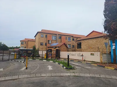2 Bedroom Apartment To Rent in Cruywagen Park, Germiston - img