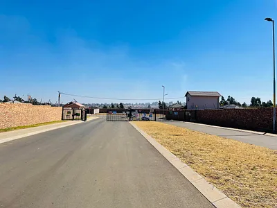3 Bedroom House For Sale in Boksburg - img