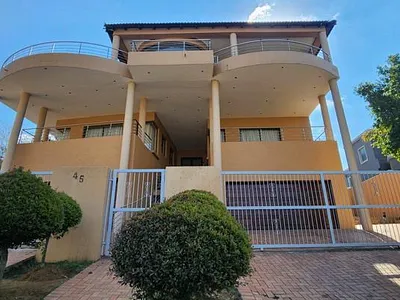 7 Bedroom House To Rent in Alberton - img