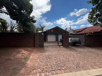 4 Bedroom House To Rent in Boksburg - img
