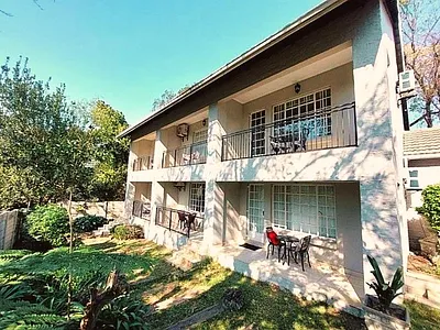 1 Bedroom Apartment To Rent in Sandton - gihQ.webp
