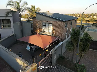 4 Bedroom House For Sale in Kempton Park - HFUS.webp