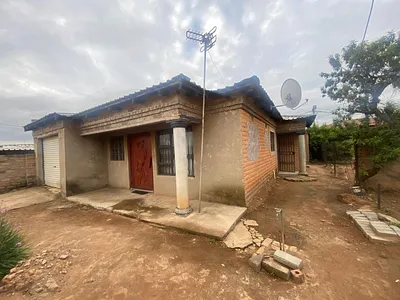 2 Bedroom House For Sale in Benoni - X64d.webp