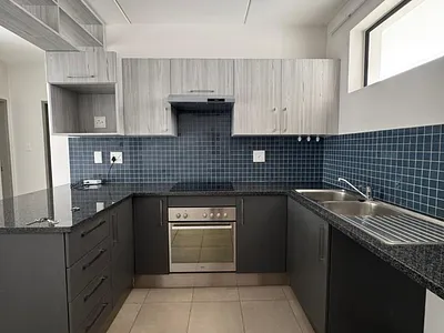 2 Bedroom Apartment To Rent in Pretoria - VaXI.webp
