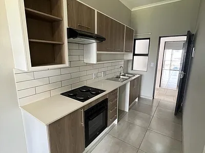 2 Bedroom Apartment To Rent in Kempton Park - fIiS.webp