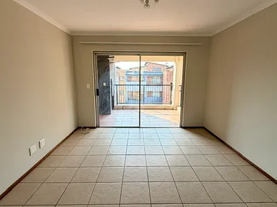 3 Bedroom Apartment To Rent in Randburg - LFB4.webp