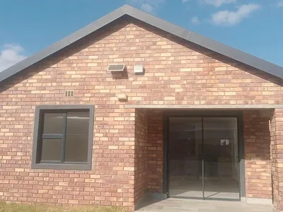 3 Bedroom Townhouse To Rent in Alberton - img