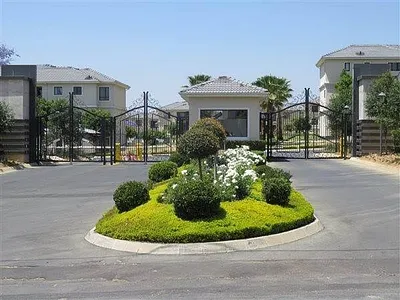 2 Bedroom Apartment To Rent in Sandton - img