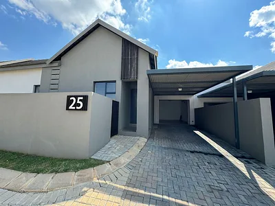 2 Bedroom Townhouse To Rent in Kempton Park - jl7c.webp