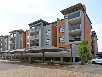 3 Bedroom Apartment To Rent in Boksburg - aF77.webp