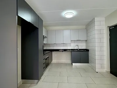2 Bedroom Apartment To Rent in Bedfordview - lRVb.webp