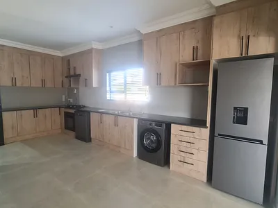2 Bedroom Apartment To Rent in Roodepoort - rLHI.webp