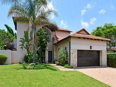 4 Bedroom House To Rent in Sandton - 2RjT.webp