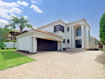 4 Bedroom House To Rent in Sandton - Lf3W.webp