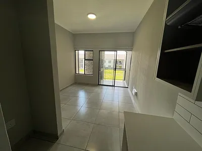2 Bedroom Apartment To Rent in Kempton Park - qie0.webp