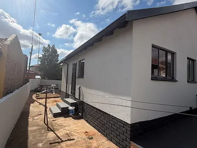 3 Bedroom House For Sale in Soshanguve M, Soshanguve - A85M.webp