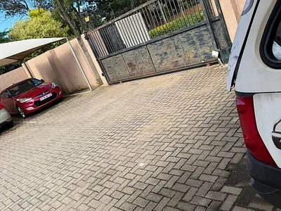 1 Bedroom Apartment For Sale in Pretoria - 9Ezz.webp