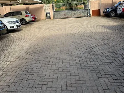 1 Bedroom Apartment For Sale in Pretoria - eyM1.webp