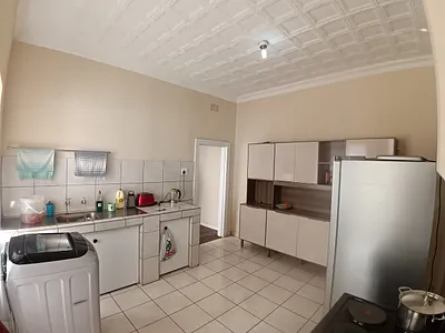 2 Bedroom House For Sale in Bezuidenhout Valley, Johannesburg - 9AYY.webp