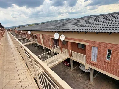 3 Bedroom Apartment For Sale in Pretoria - aY2B.webp