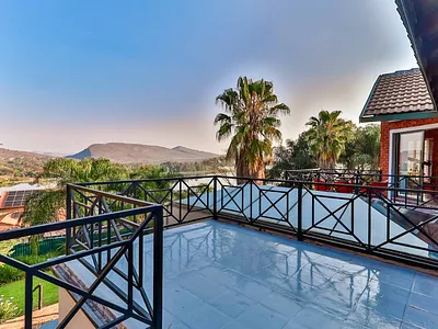 4 Bedroom House For Sale in Hartbeespoort - zxOu.webp