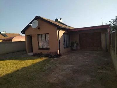 3 Bedroom House For Sale in Soshanguve VV, Soshanguve - WCHC.webp
