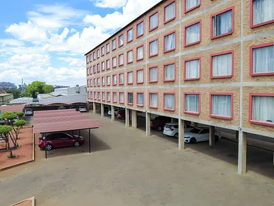 2 Bedroom Apartment For Sale in Pretoria - xGzT.webp